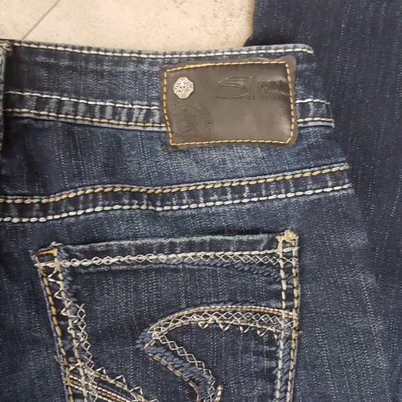 Silver Suki stretch dark wash - Picture 3 of 7